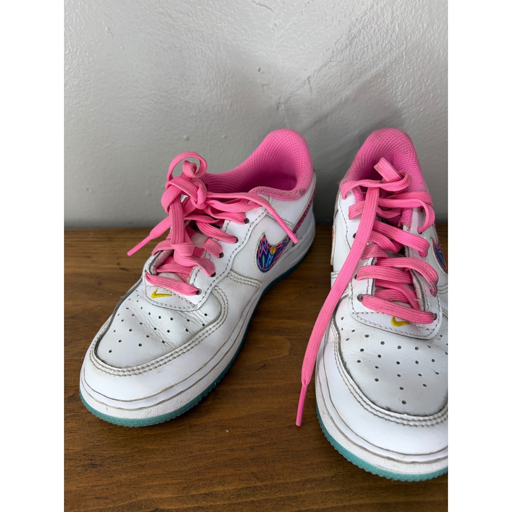 Nike Air Force 1 Low Kids White Pink Psychedelic FJ3483-100 Size 11.5C - Picture 2 of 7